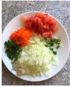 chop veggies for quinoa uttapam
